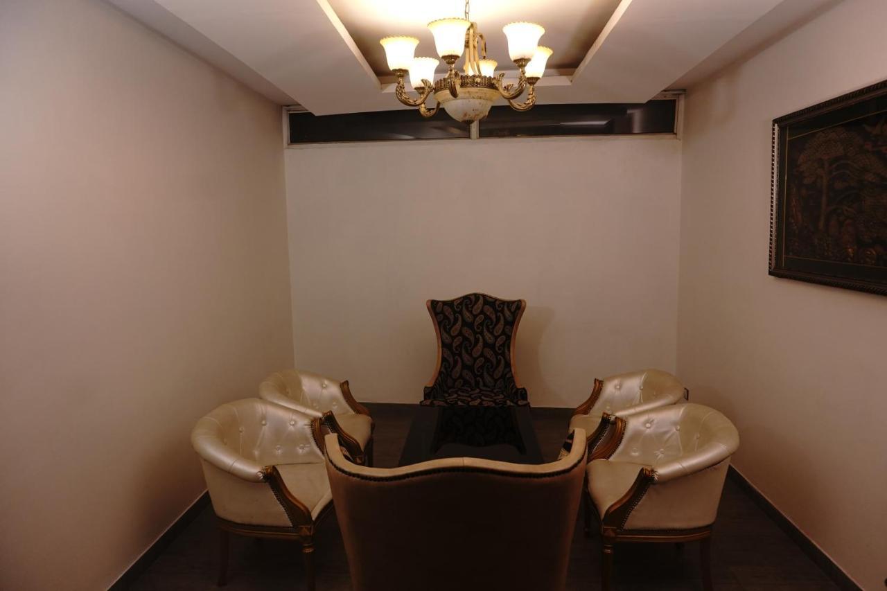 Hotel Ramada Plaza By Wyndham, Chandigarh
